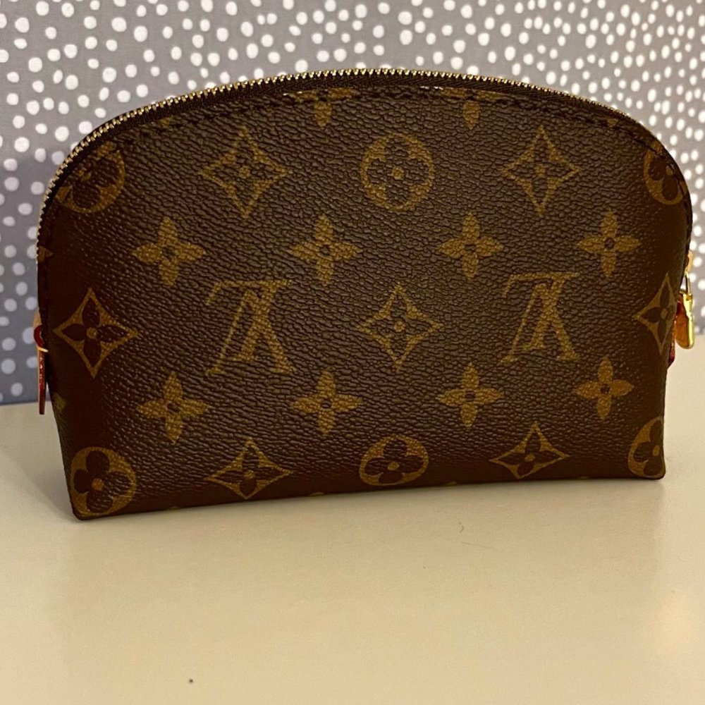 Louis Vuitton COSMETIC POUCH - Original Purchase Receipt Included